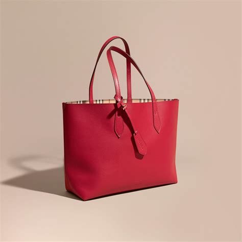 burberry tote poppy red|Women’s Designer Tote Bags .